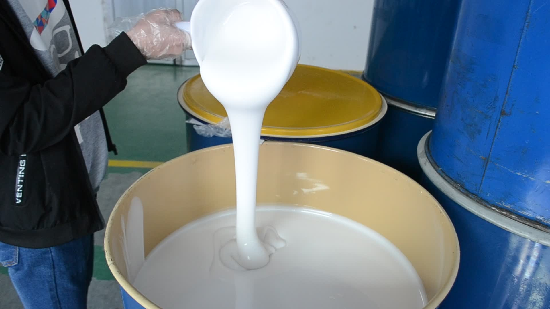 選購模具硅膠如何適應小批量與大批量生產的靈活需求？